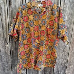 Vintage OK MIKE Patterned Beaded Shirt and Shorts Set. LA’s travel Boutique
